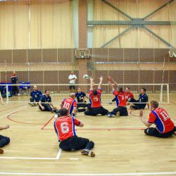 Мастер-класс по волейболу сидя в Парамоново